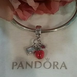 Pandora Snow White's 🍎 & ❤️ Charm